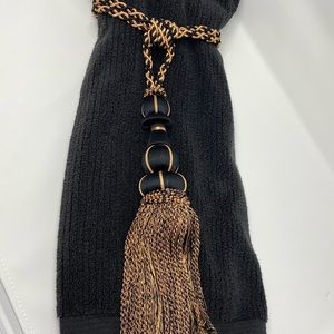 Gold and black Tassel